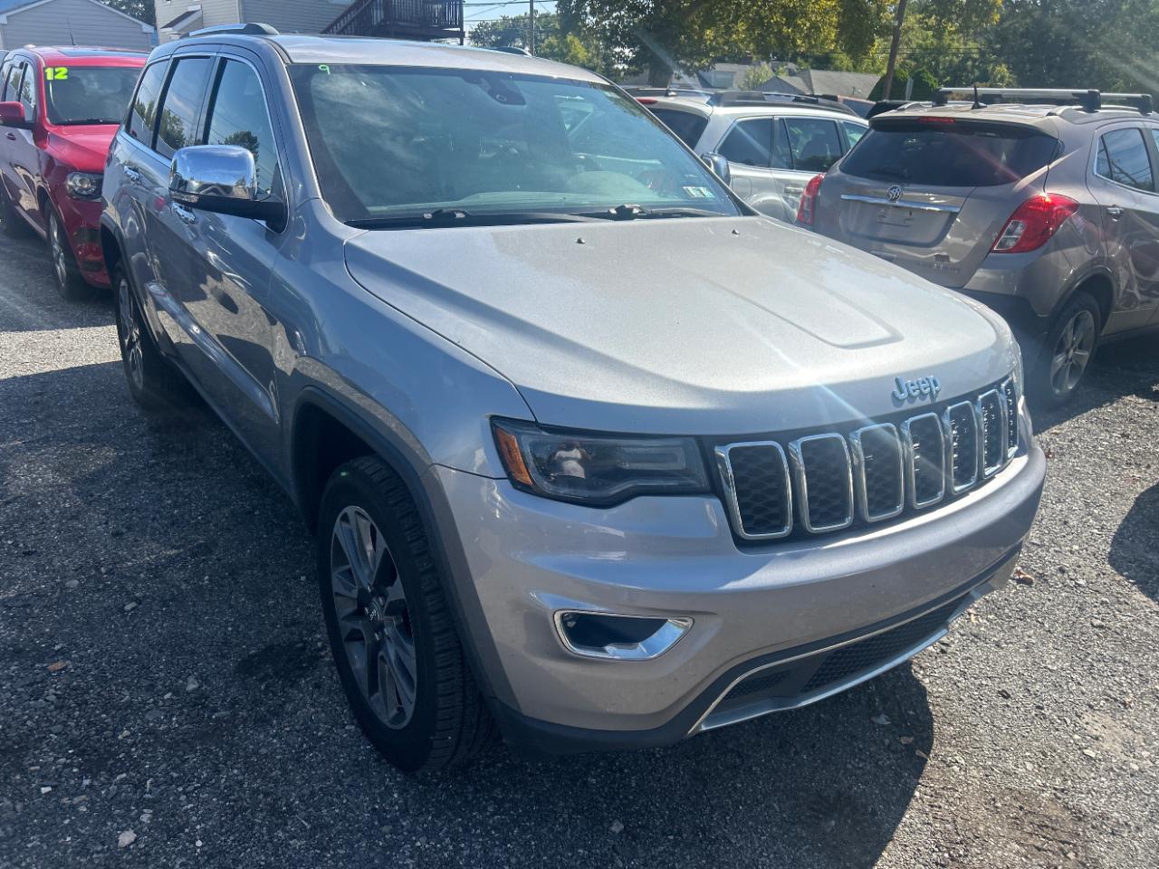 jeep grand cherokee 2018 1C4RJFBG0JC222457 image jeep grand cherokee 2018 1C4RJFBG0JC222457 image
